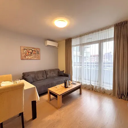 Lejlighed Mladost Near Metro Mladost 3 & Airport *