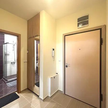 Mladost Near Metro Mladost 3 & Airport Apartament