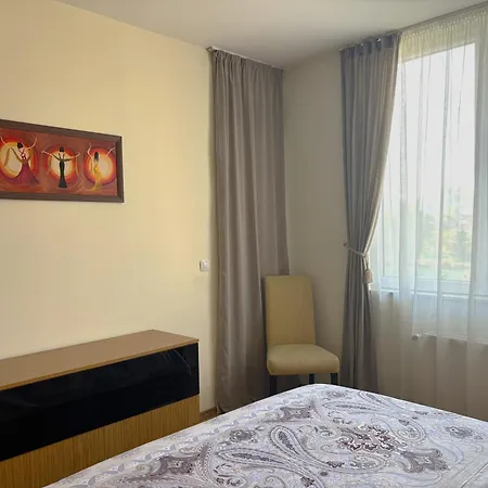 Appartamento Mladost Near Metro Mladost 3 & Airport *