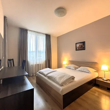 Mladost Near Metro Mladost 3 & Airport Apartmán