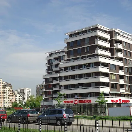 Mladost Near Metro Mladost 3 & Airport