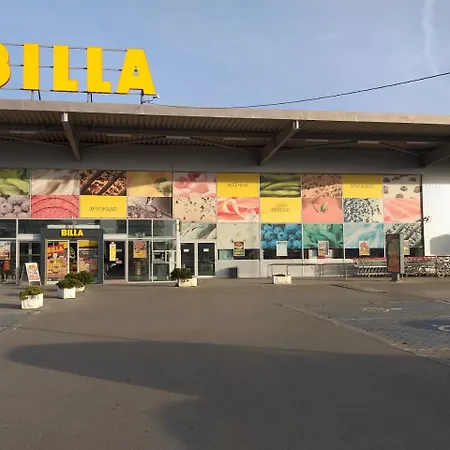 Mladost Near Metro Mladost 3 & Airport Apartmán *