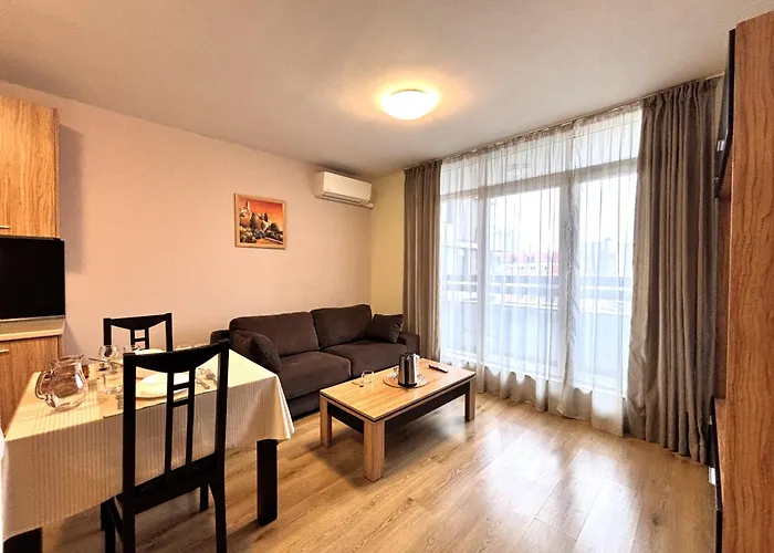 Mladost Near Metro Mladost 3 & Airport Appartement Sofia