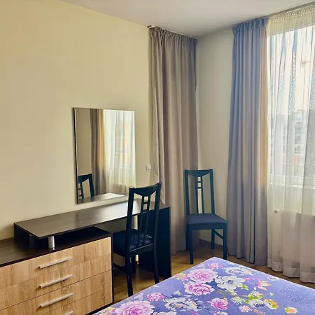 Mladost Near Metro Mladost 3 & Airport 公寓 索菲亞