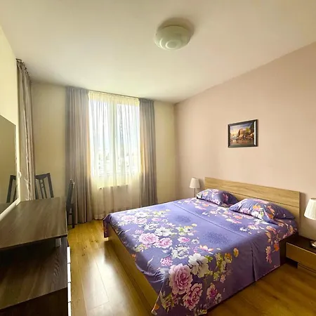 Mladost Near Metro Mladost 3 & Airport * 索菲亞
